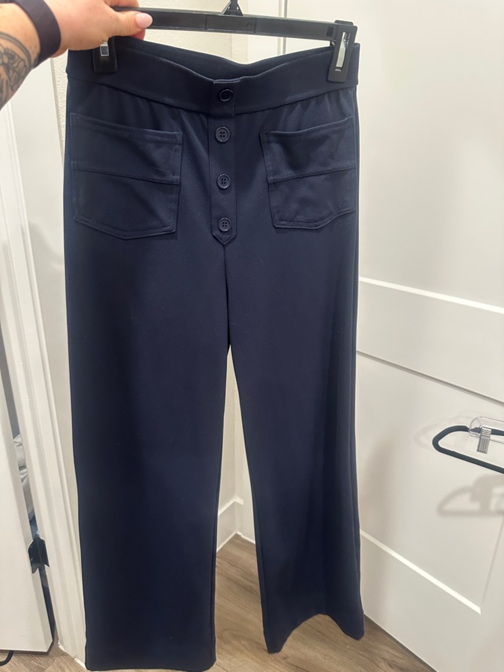HALARA Wide-Leg Button Front Pants